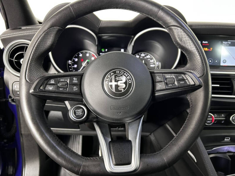 2022 Alfa Romeo Stelvio Ti
