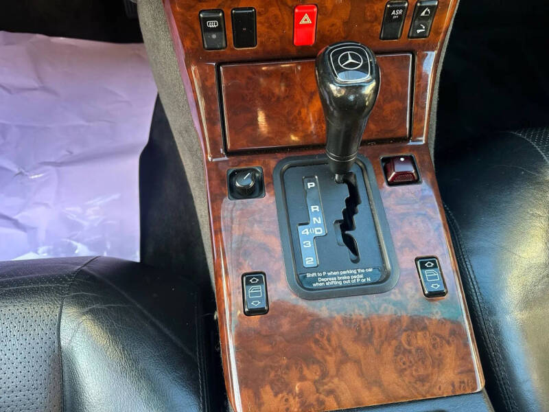 1995 Mercedes-Benz SL-Class SL 320