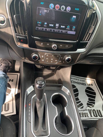 2018 Chevrolet Traverse LT Cloth