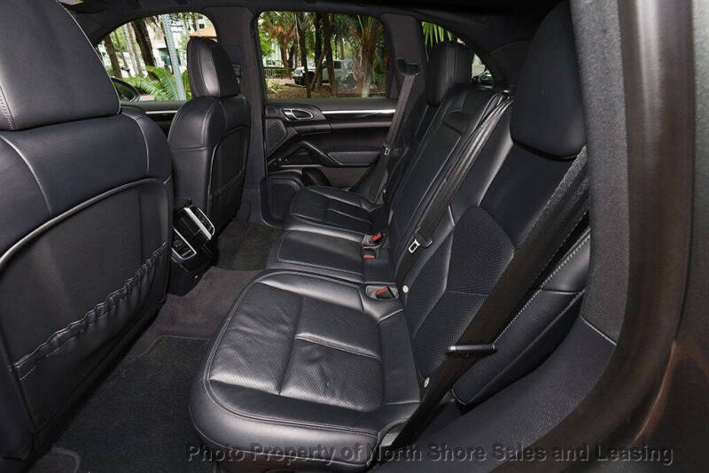 2014 Porsche Cayenne