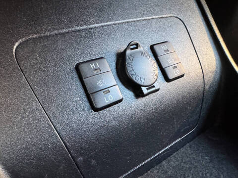 2014 Toyota Prius Plug-in Hybrid