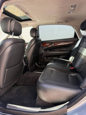 2014 Hyundai Equus Signature