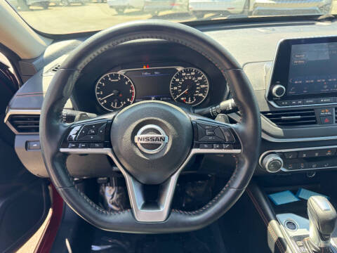 2020 Nissan Altima 2.5 SR
