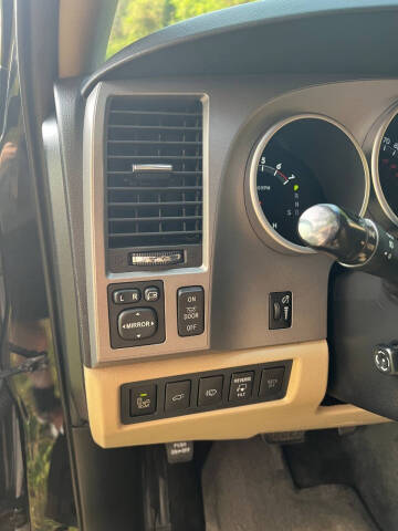 2012 Toyota Sequoia Platinum