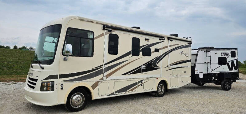2018 Coachmen RV Pursuit