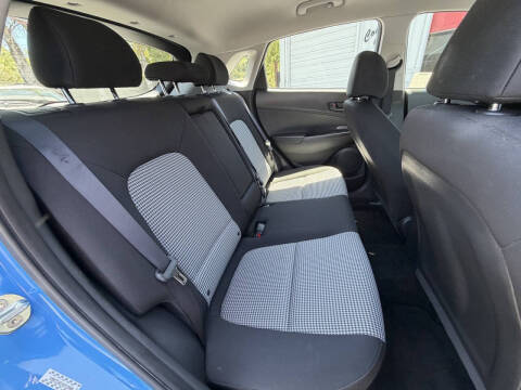 2022 Hyundai Kona SE