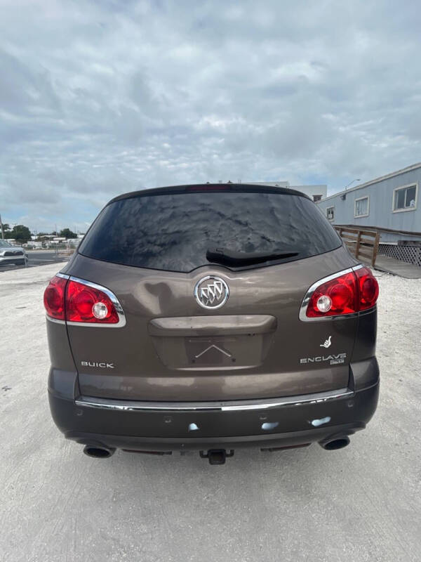 2011 Buick Enclave CXL-1