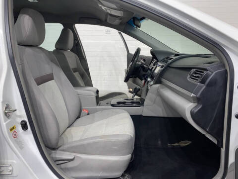 2014 Toyota Camry LE