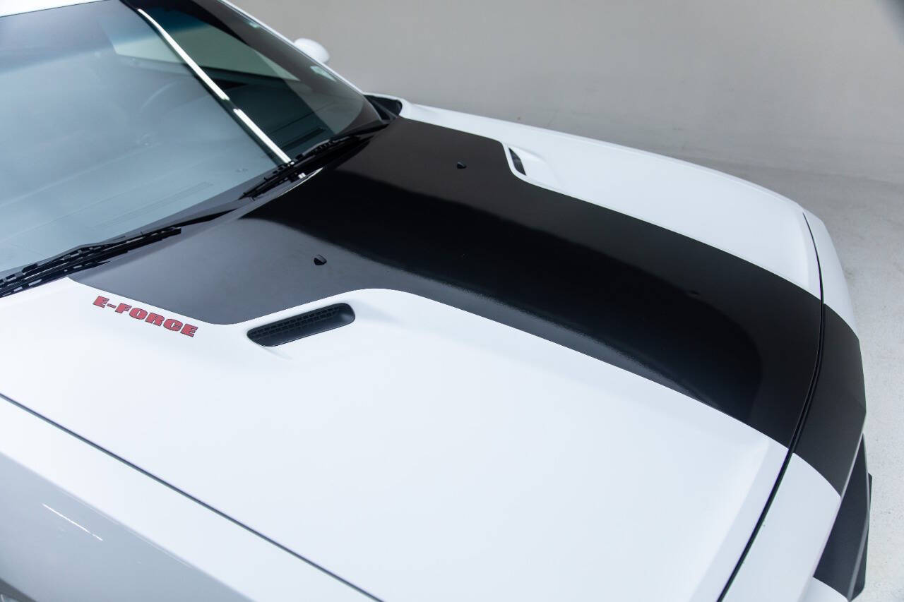 2012 Dodge Challenger 42