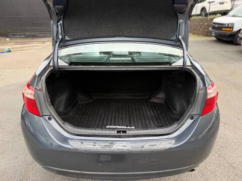 2019 Toyota Corolla LE Eco