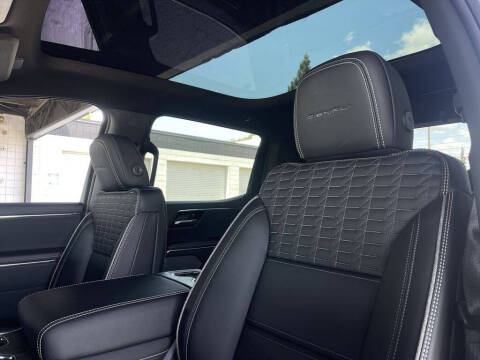 2025 GMC Sierra EV Denali