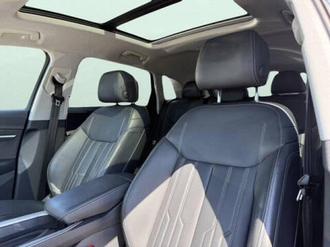 2019 Audi e-tron quattro Prestige