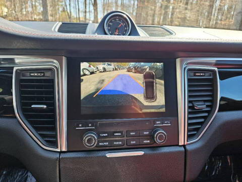2017 Porsche Macan GTS