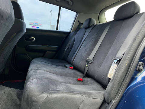 2007 Nissan Versa 1.8 S