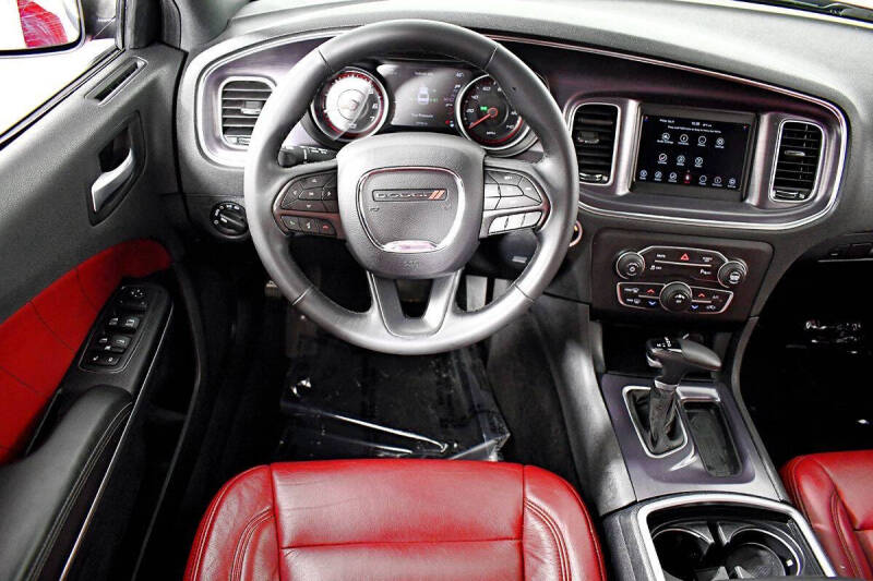 2018 Dodge Charger SXT