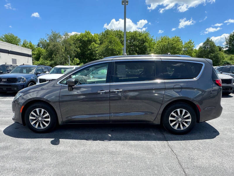 2020 Chrysler Pacifica Touring L Plus