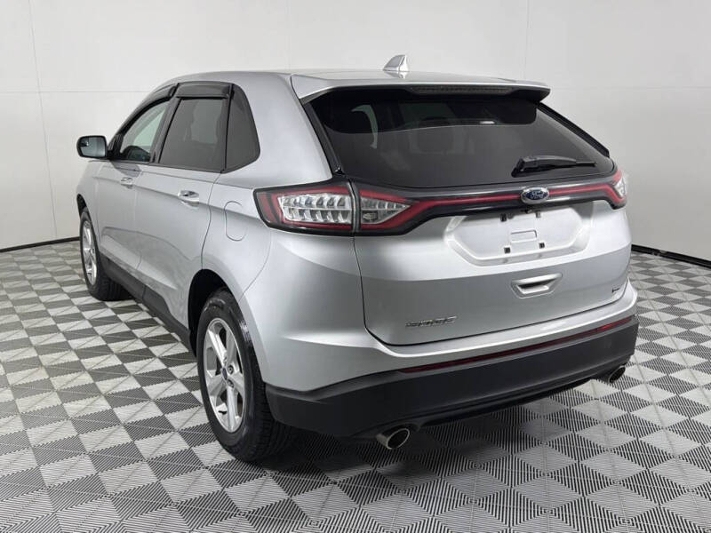 2015 Ford Edge SE