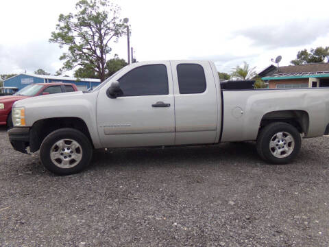 2008 Chevrolet Silverado 1500 for sale at M & M AUTO BROKERS INC in Okeechobee FL