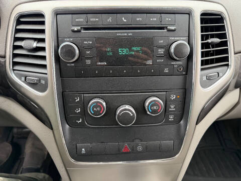2011 Jeep Grand Cherokee Laredo