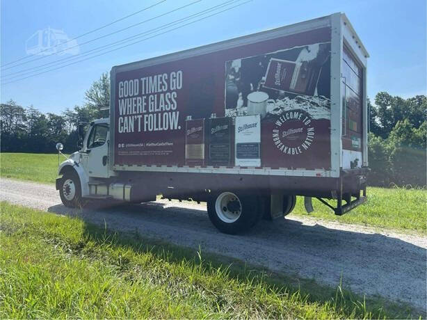 2017 Freightliner Business class M2