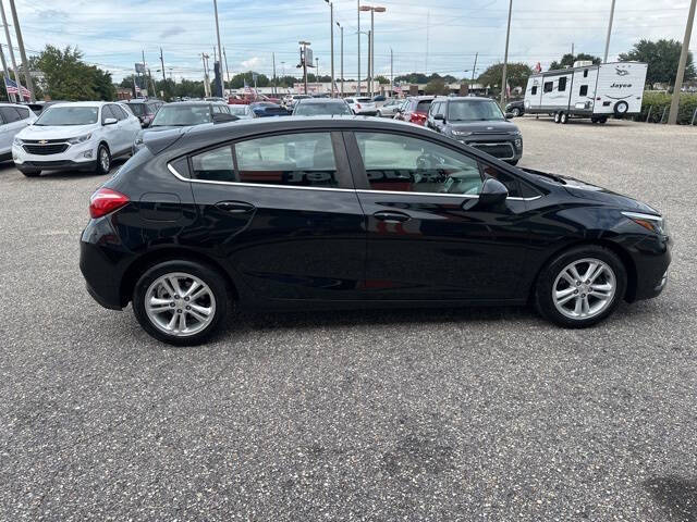 2018 Chevrolet Cruze LT Auto