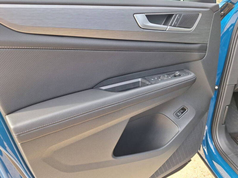 2025 Volkswagen Atlas Cross Sport SE