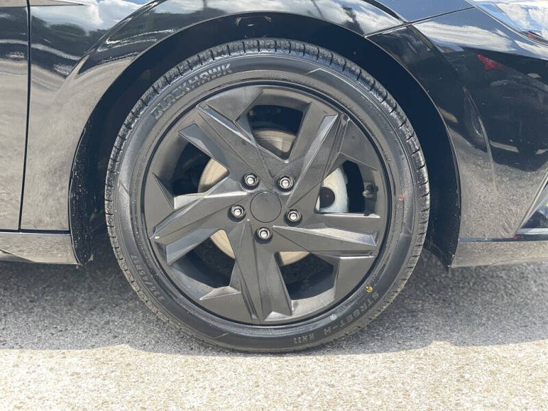2023 Hyundai Elantra