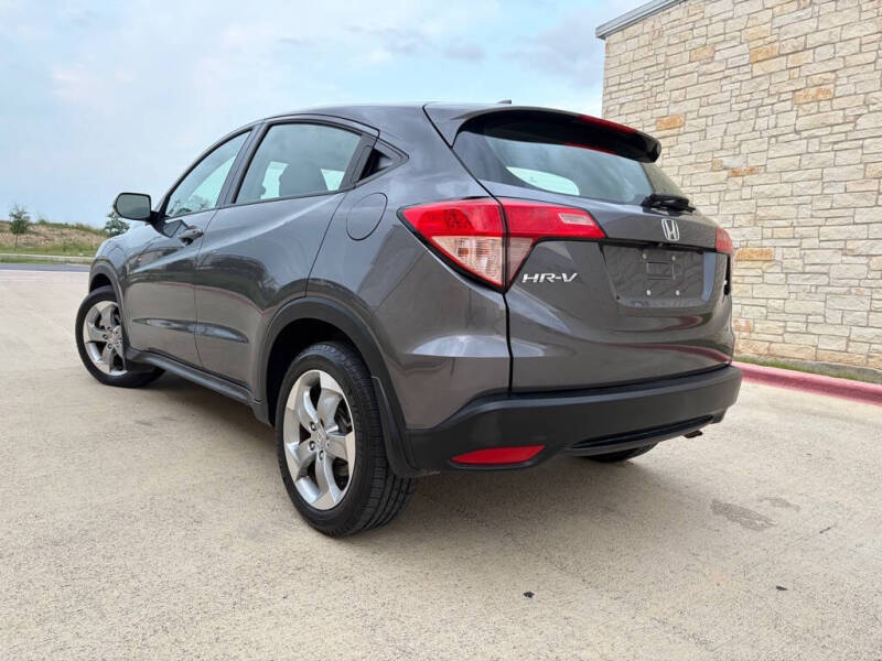 2017 Honda HR-V LX