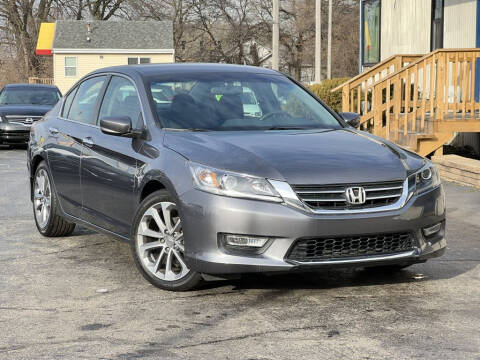 2013 Honda Accord for sale at Dynamics Auto Sale in Highland IN