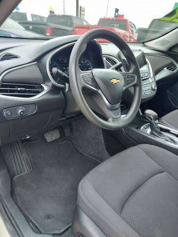 2022 Chevrolet Malibu LT