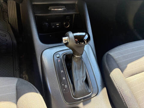 2016 Kia Forte5 LX