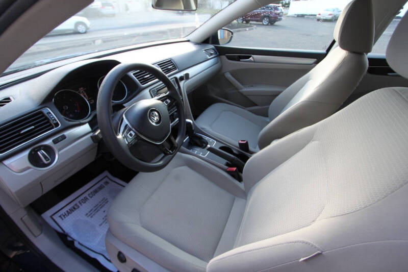 2018 Volkswagen Passat 2.0T S