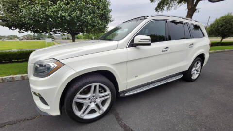 2015 Mercedes-Benz GL-Class GL 550 4MATIC