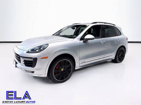 2016 Porsche Cayenne GTS