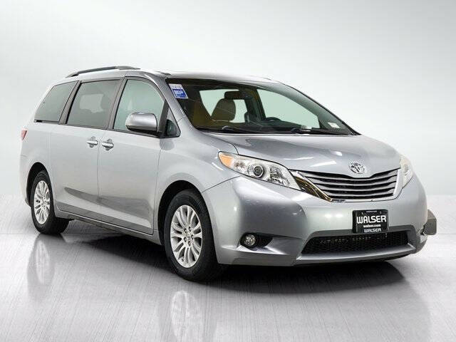 2016 Toyota Sienna