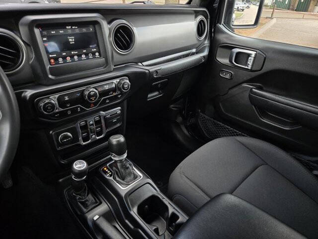 2023 Jeep Gladiator Sport S