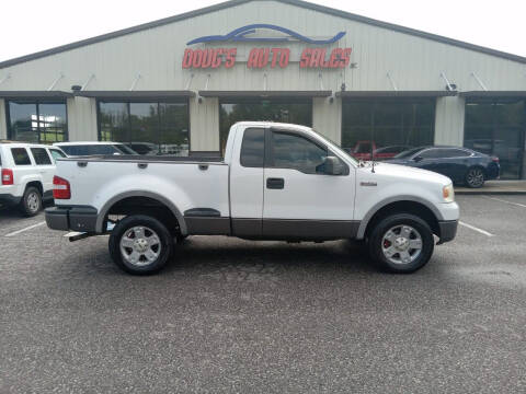 2006 Ford F-150 for sale at DOUG'S AUTO SALES INC in Pleasant View TN