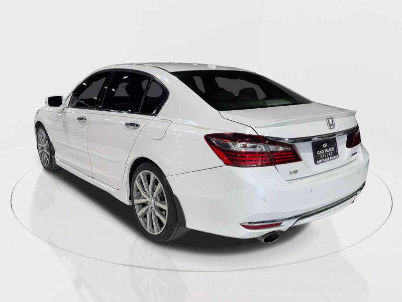 2017 Honda Accord Touring