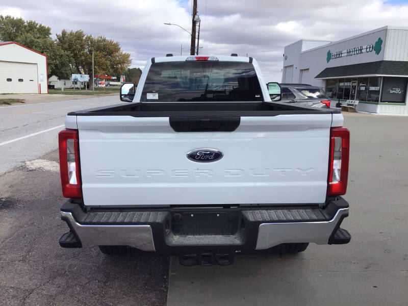 2026 Ford F-350 Super Duty XLT