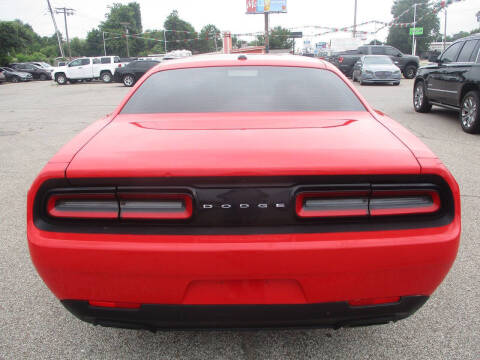 2015 Dodge Challenger SXT