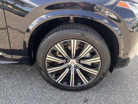 2024 Volvo XC90 B5 Core Bright Theme