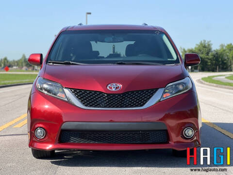2017 Toyota Sienna SE 8-Passenger