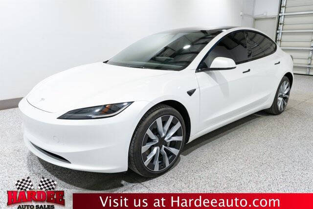 2025 Tesla Model 3 Long Range