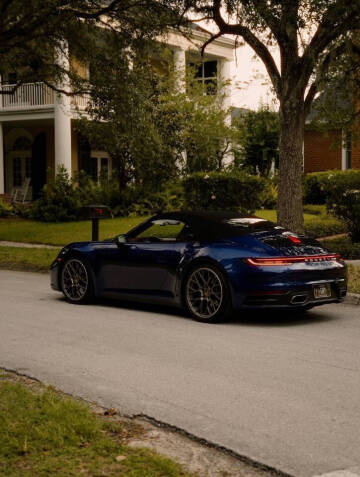 2021 Porsche 911 Carrera