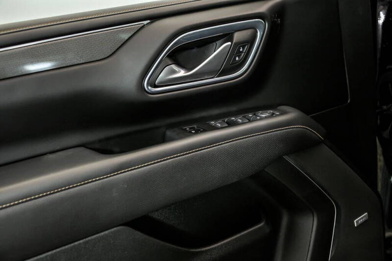 2022 GMC Yukon XL AT4