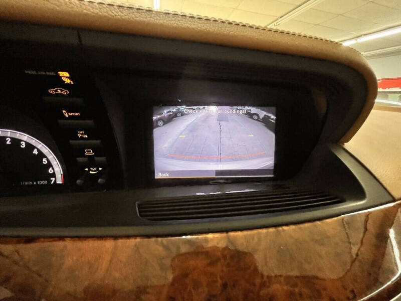 2011 Mercedes-Benz S-Class S 550 4MATIC