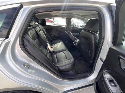 2017 Chevrolet Malibu LT