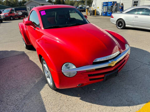 2004 Chevrolet SSR LS