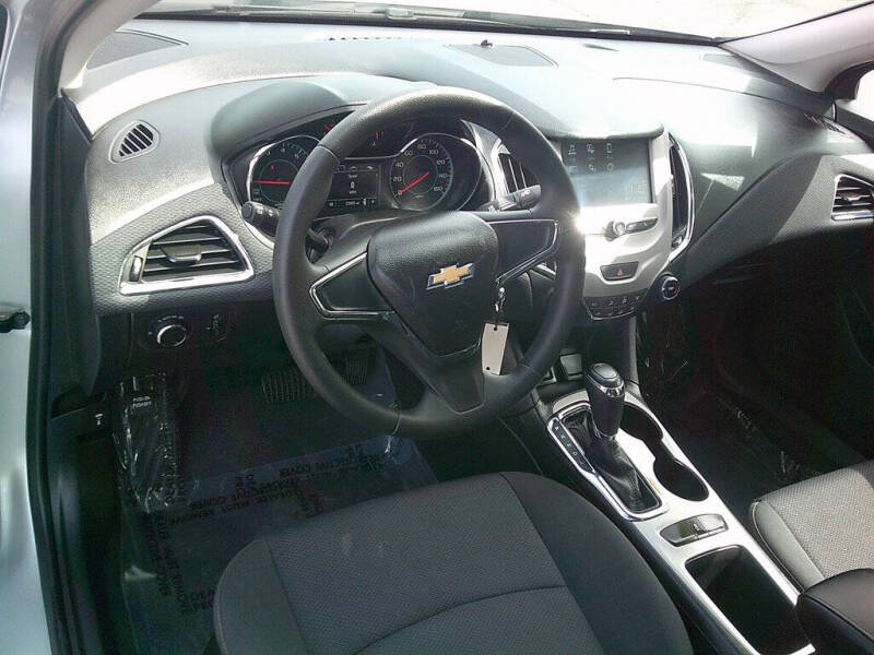 2018 Chevrolet Cruze LS Auto