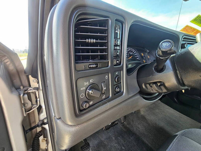 2004 GMC Sierra 2500HD SLE